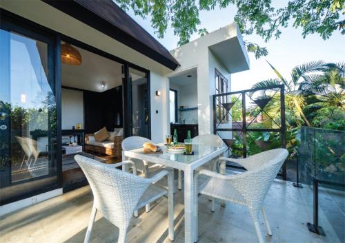 untitled-1-09-3-scaled